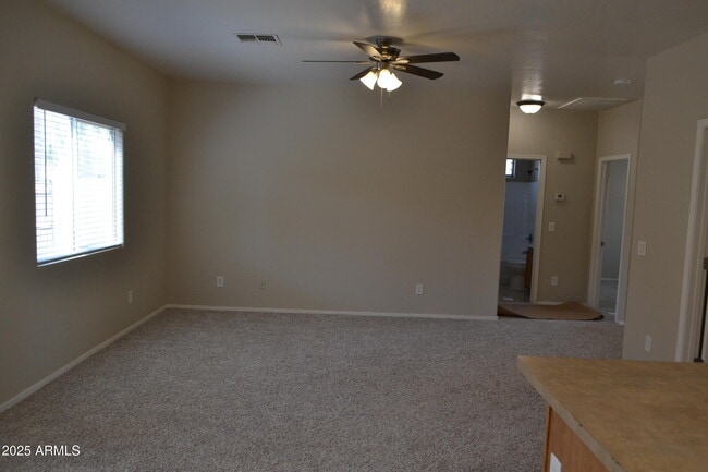 Photo - 2300 E Magma Rd