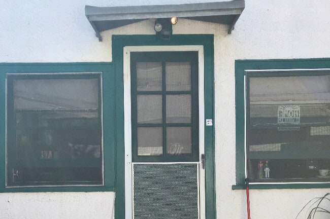 Front Door - 1236 10th St Unit B