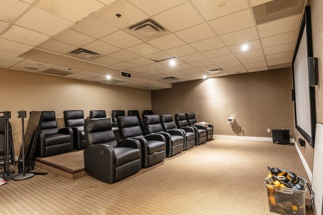 Photo - 798 Richmond Street West Unit 536