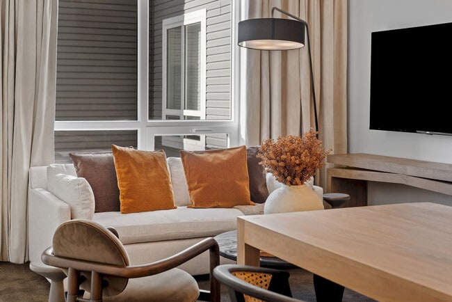 Photo - 484 2nd St Unidad FL2-ID1380130P