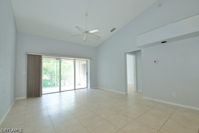 Photo - 1042 Mainsail Dr Unit 823