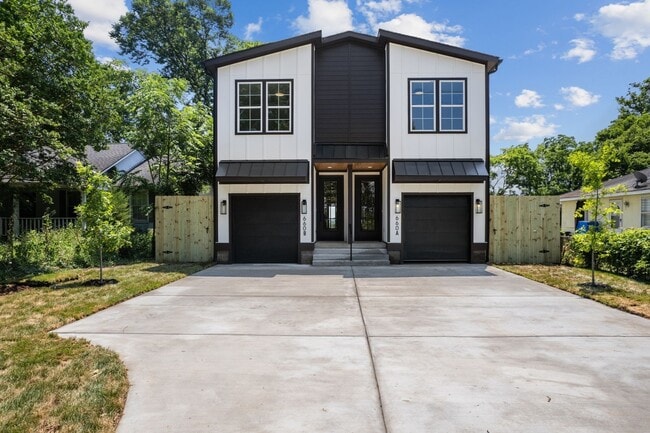 Photo - 660 Vernon Ave