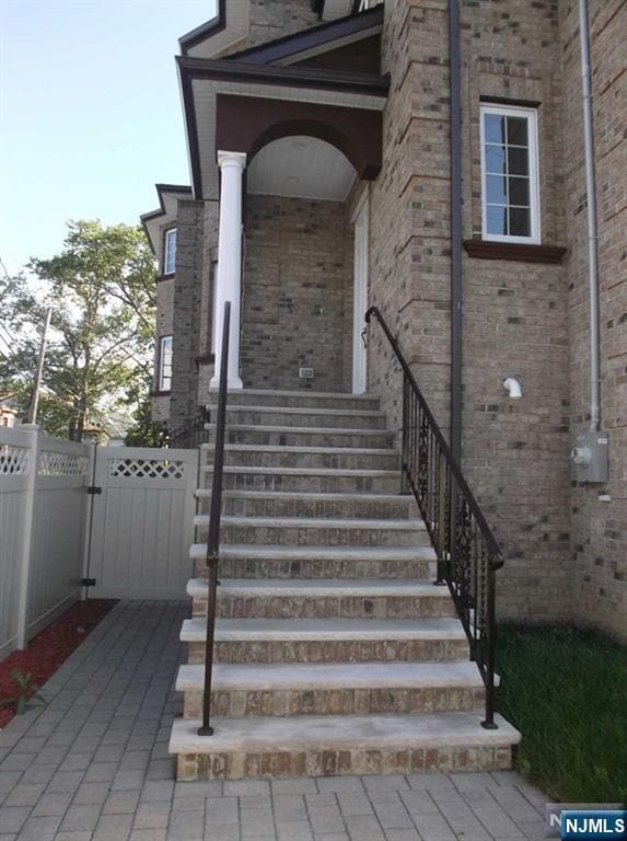 Photo - 811 Edgewood Ln Unit B