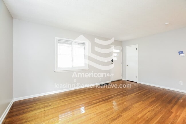 Photo - 796 Cordova Ave