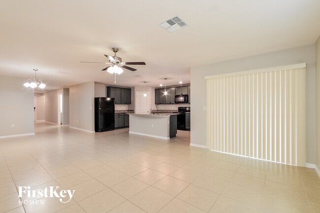 Photo - 482 Haversham Rd