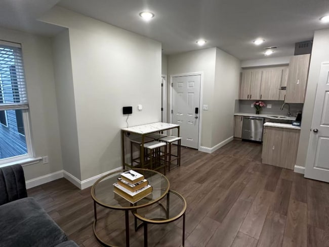 Photo - 42 N 40th St Townhome