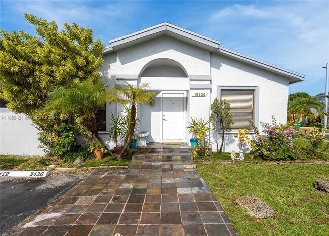 Photo - 15230 SW 68th St Townhome