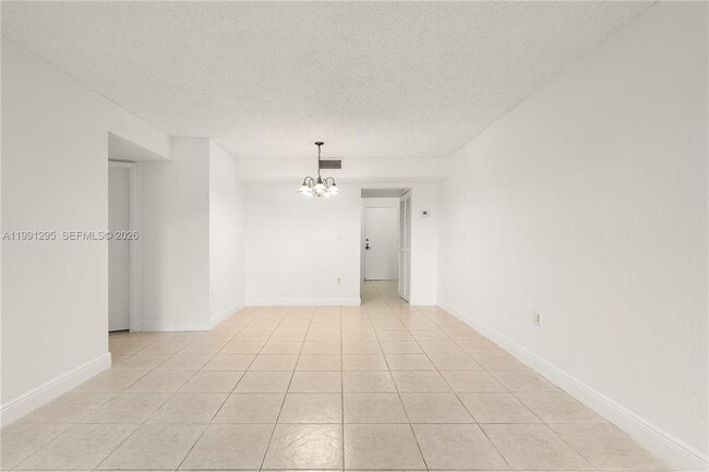 Photo - 4205 N University Dr Unit 205
