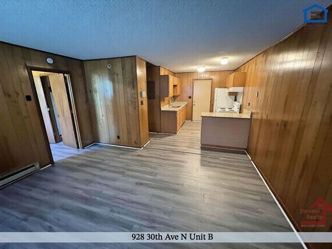 Photo - 928 30th Ave N Unit B