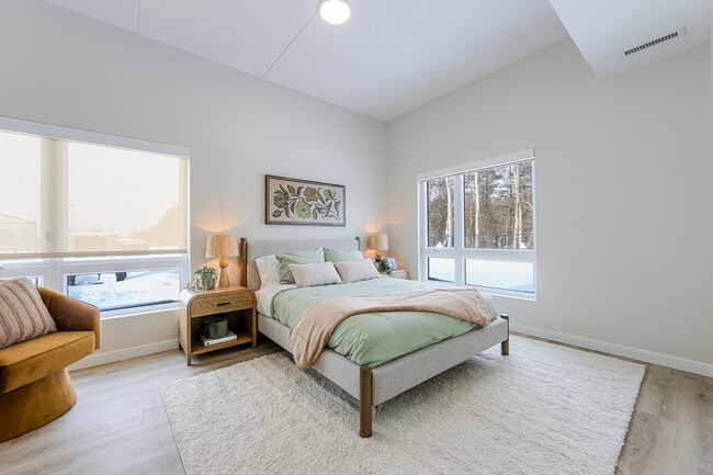Photo - Spencer Place Apartments