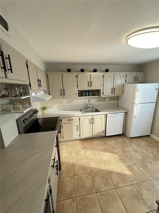 Photo - 3924 SW 67th Terrace