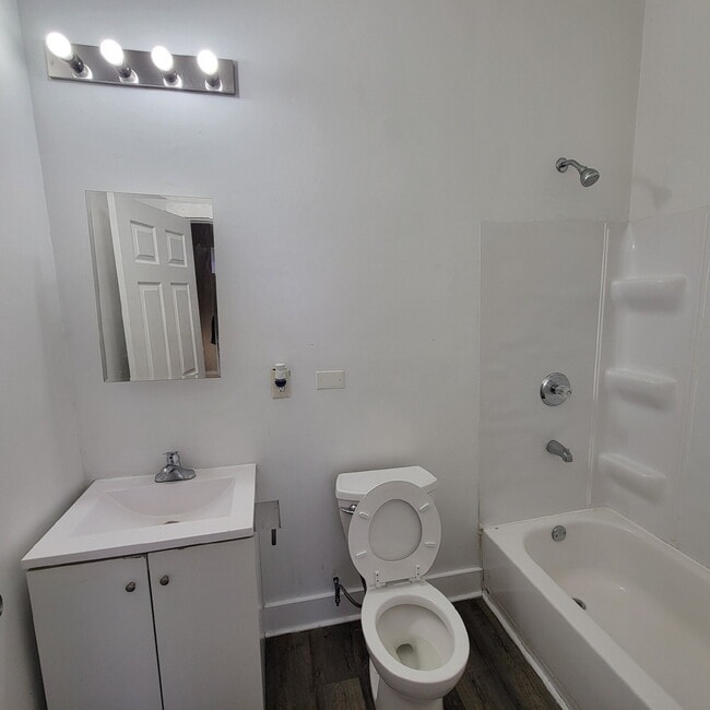 Photo - Must See! / 3 Bedrooms 2 Full Baths