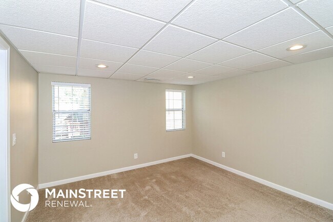 Photo - 1826 Killarney Dr SW