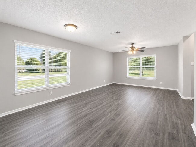 Photo - Completely updated Ventura beauty with over 2,000 square feet, TWO living areas, and a downstairs...
