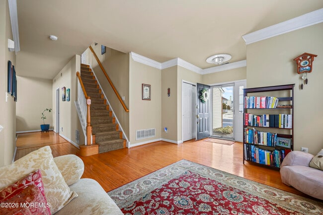 Photo - 58 Brownstone Rd