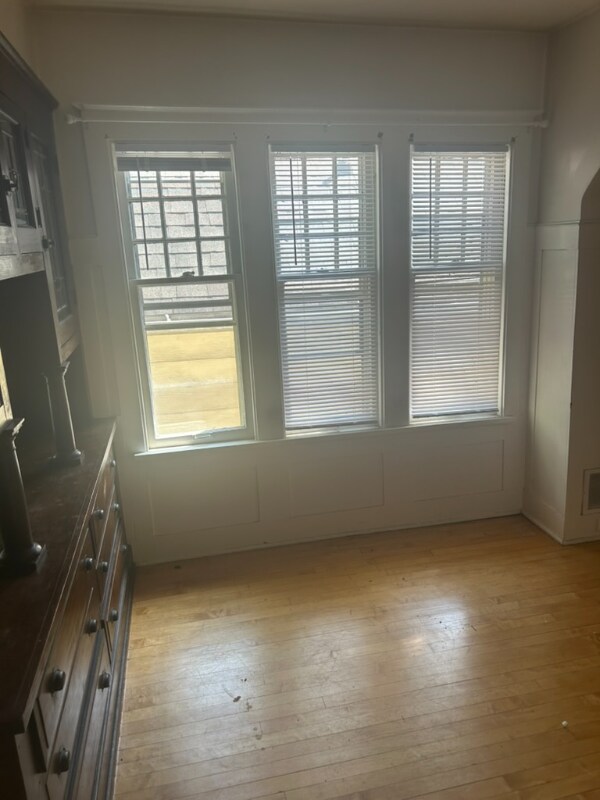 Photo - 1804 N Astor St Apartment Unit 2