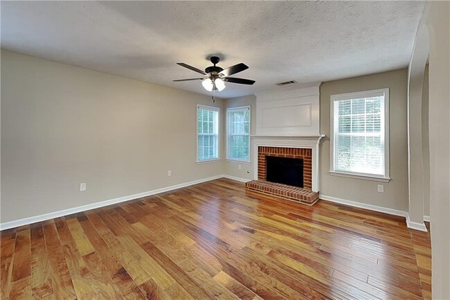 Photo - 1045 Winthrope Chase Dr