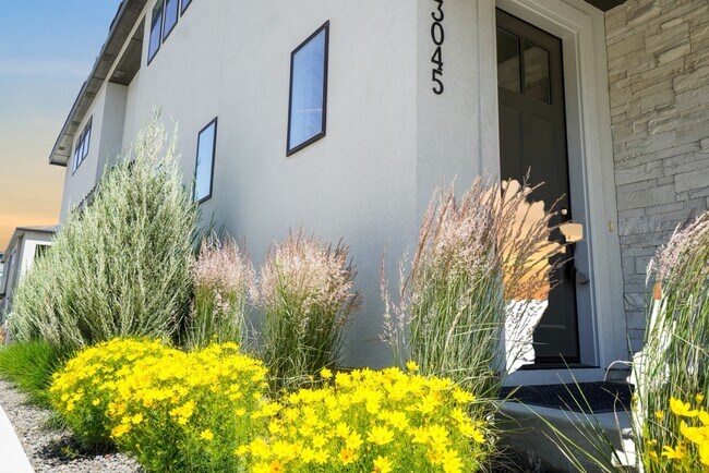 Photo - 3045 S Honeycomb Way