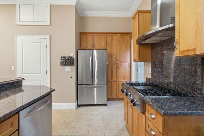 Photo - 7 Worthington St Unit 2