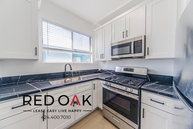 6075 Franklin Ave Unit 348