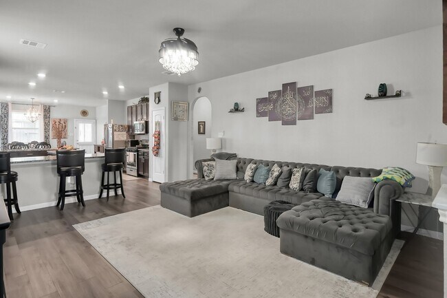 Photo - 3555 Cannon Dr