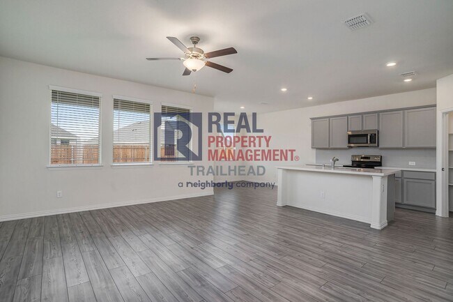 Photo - Charming 3-Bedroom Home in Desirable Neighborhood!