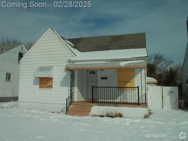 Building Photo - 15675 Lappin St Rental