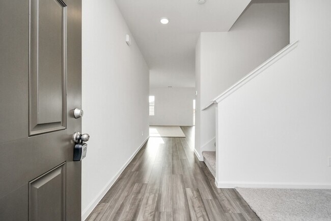 Photo - 5902 Bright Keel Dr