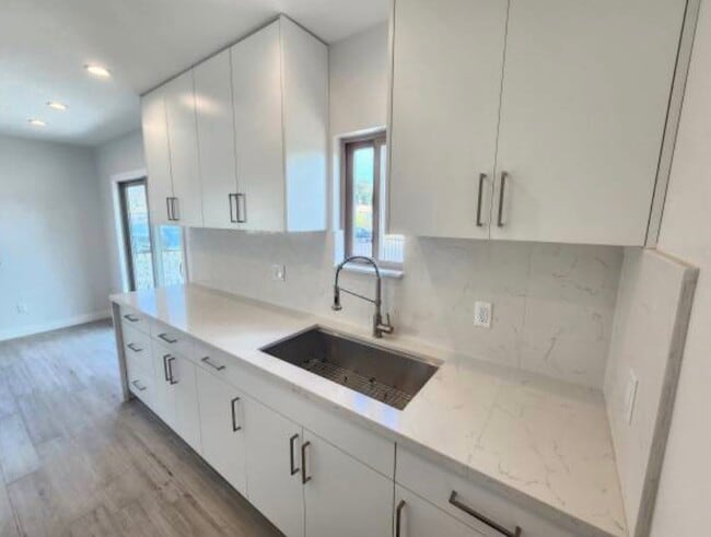 Photo - 10845 White St Unit 1