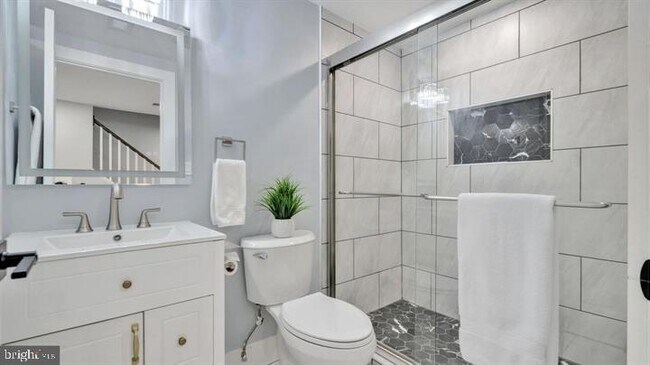 Photo - 413 INGRAHAM St NW Unit 2