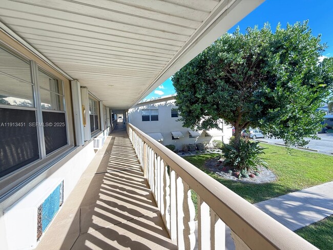 Photo - 258 Sheffield K Unit 258