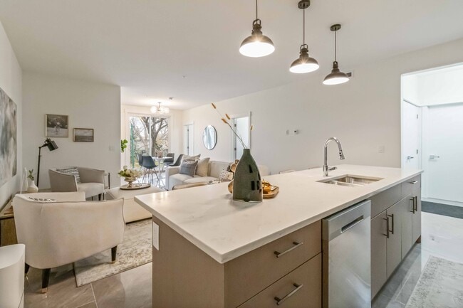 Photo - 1414 Main St Unité 302