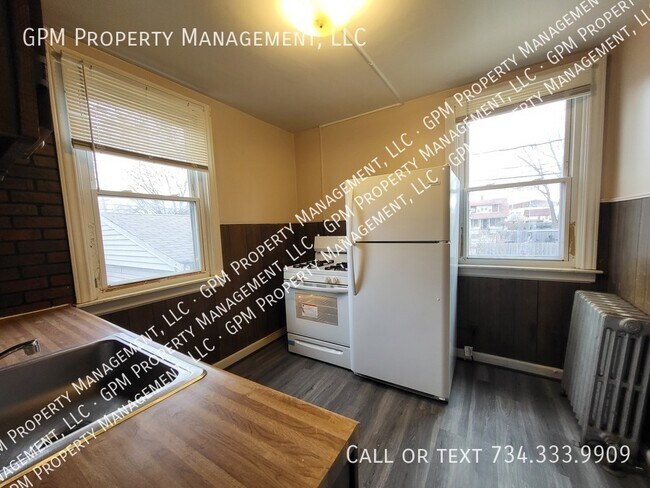 Photo - 81 E Pleasant St Unit Pleasant 81 #5