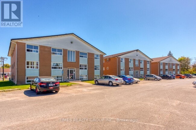 Photo - 1 Keitha Dr Unit #2