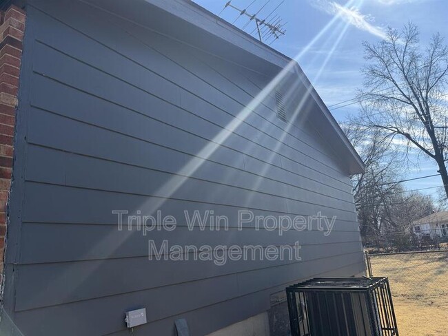 Photo - 1344 Coppergate Ln