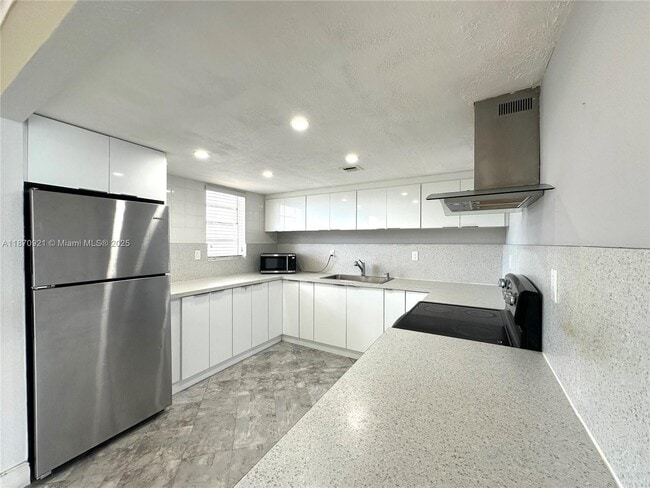 Building Photo - 14195 SW 87th St Unit B309 Rental