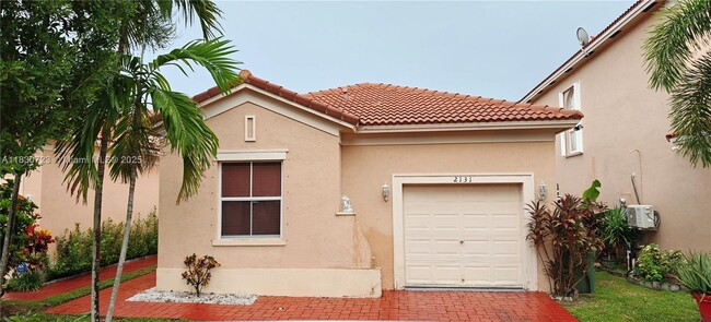 Building Photo - 2131 NE 37th Terrace Rental