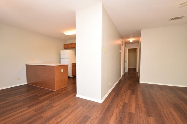 Photo - 10811 Lanshire Dr Unit C