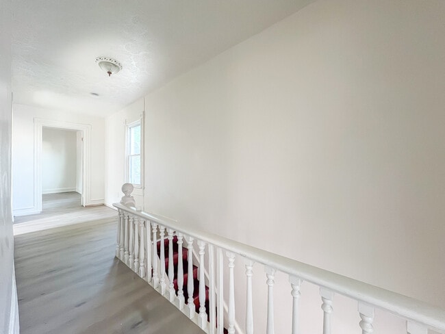 Photo - 1005 Maplewood Ave