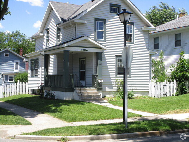 Building Photo - New Listing!!! Rental