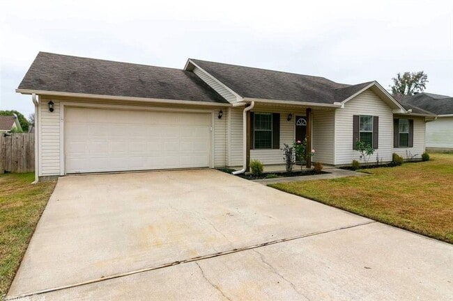 Photo - 37 Wolverine Dr