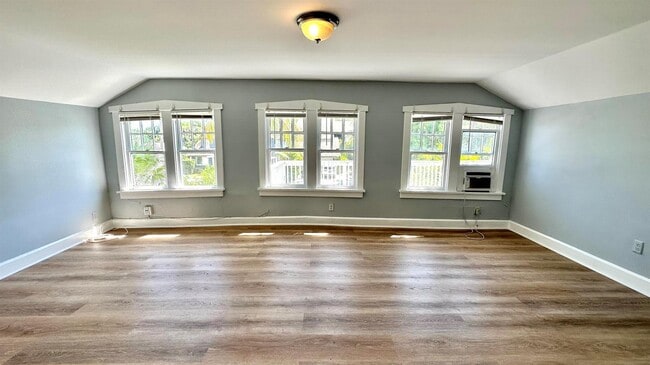 Photo - 313 S Lakeside Dr Unidad 3