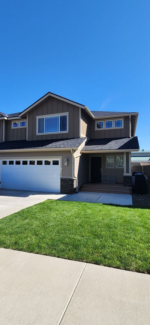 3 Bedroom, 2.5 Bathroom in Chelan - 3 Bedroom, 2.5 Bathroom in Chelan Casa Adosada