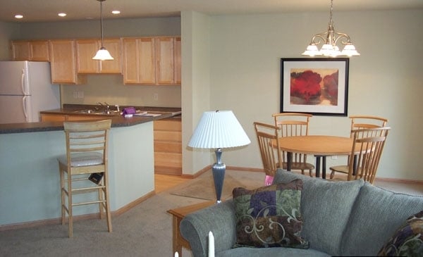 Building Photo - Willowbrook Townhomes