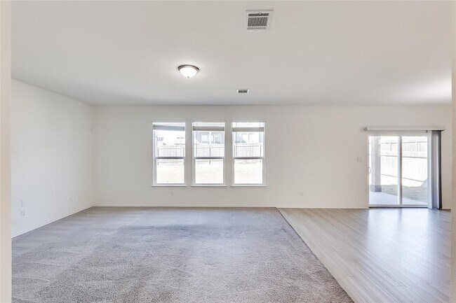 Photo - 101 Auburn St