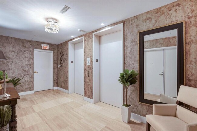Photo - 3101 Bayshore Blvd Unit 504