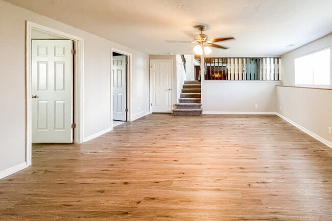 Photo - 4949 S 2925 W