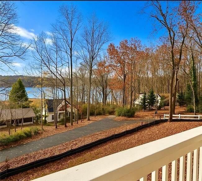 Photo - 35 Clearwater Dr