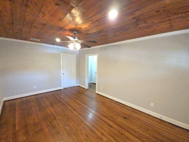 Photo - 210 Olive Ave