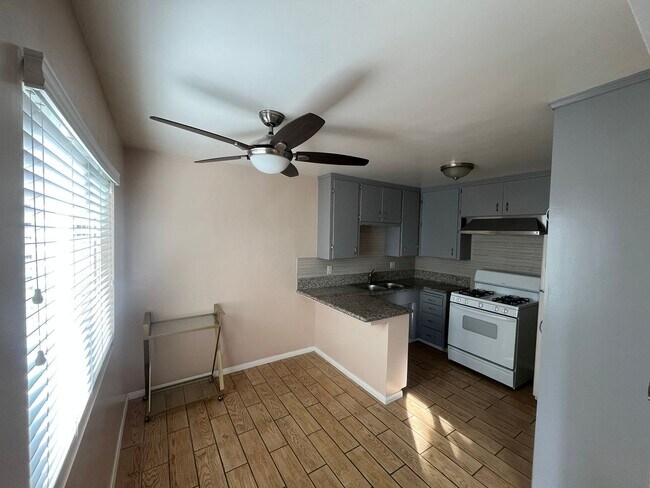 Photo - 4352 Texas St Unit #2